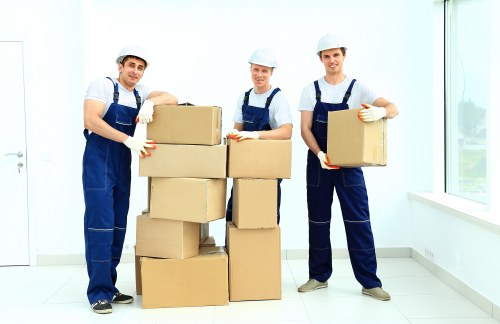 Moving-day packing and loading support for local customers in Westwimbledon